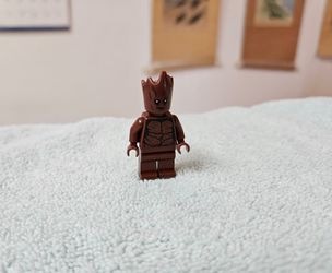 Lego Guardians of the Galaxy Teenage Groot Minifigure