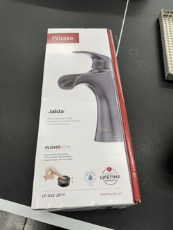 Pfister Jaida Tuscan bronze Finish LF042JDYY