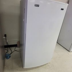 GREAT MAYTAG FREEZER. 