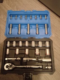 Kobalt Metric Ratchet Set 