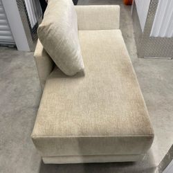 Crate and barrel Sectional Used - CASH ONLY