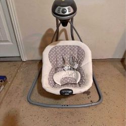 administration bit Baby Swing – Gentle and Snug for Your Little Angel's Rest