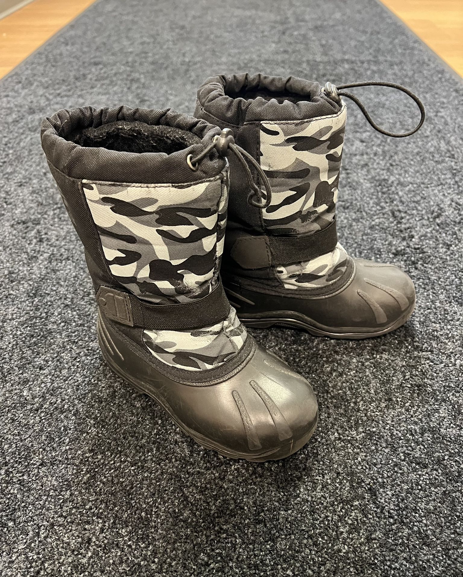 Kids Snow boots - Size 1