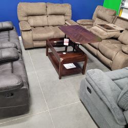 🤍 Big Clearance Deals On Sofas Today!