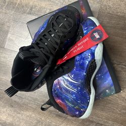Galaxy Foamposite - Sz 10.5