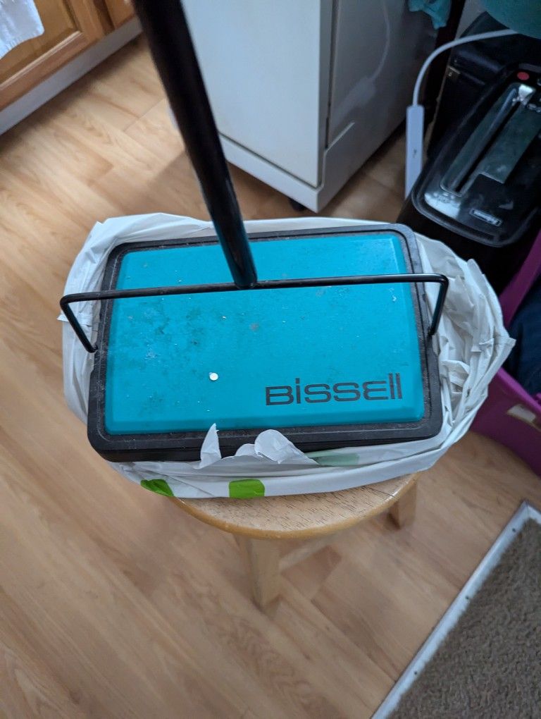 Bissell Carpet Sweeper