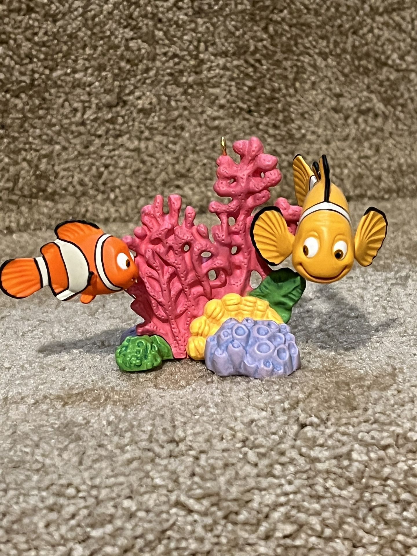 2003 Hallmark Ornament Marlin and Nemo Disney Pixar's Finding Nemo
