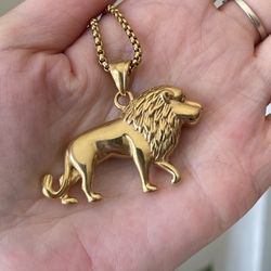 Mens Gold Lion head King Pendant Necklace Stainless Steel With Chain 