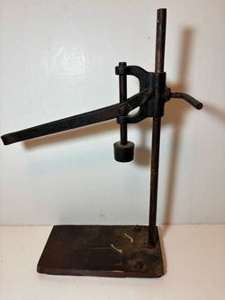 Vintage Cast Iron Bottle Corker / Wine Corking Press – Great Rustic Décor
