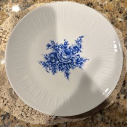 (3) Bavarian Dessert Plates