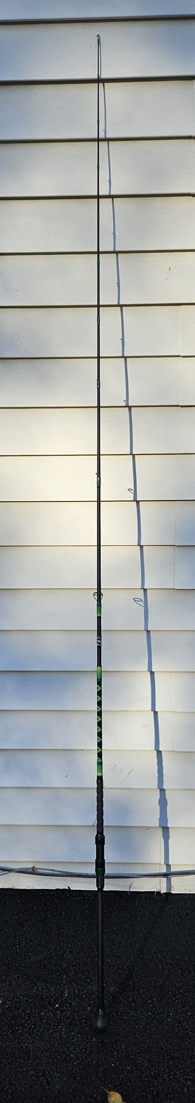 Custom 8' Black Hole Suzuki 801L w/ Fuji K-Series Titanium Torzite Guides ~} $300