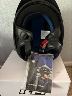 Motorcycle helmet