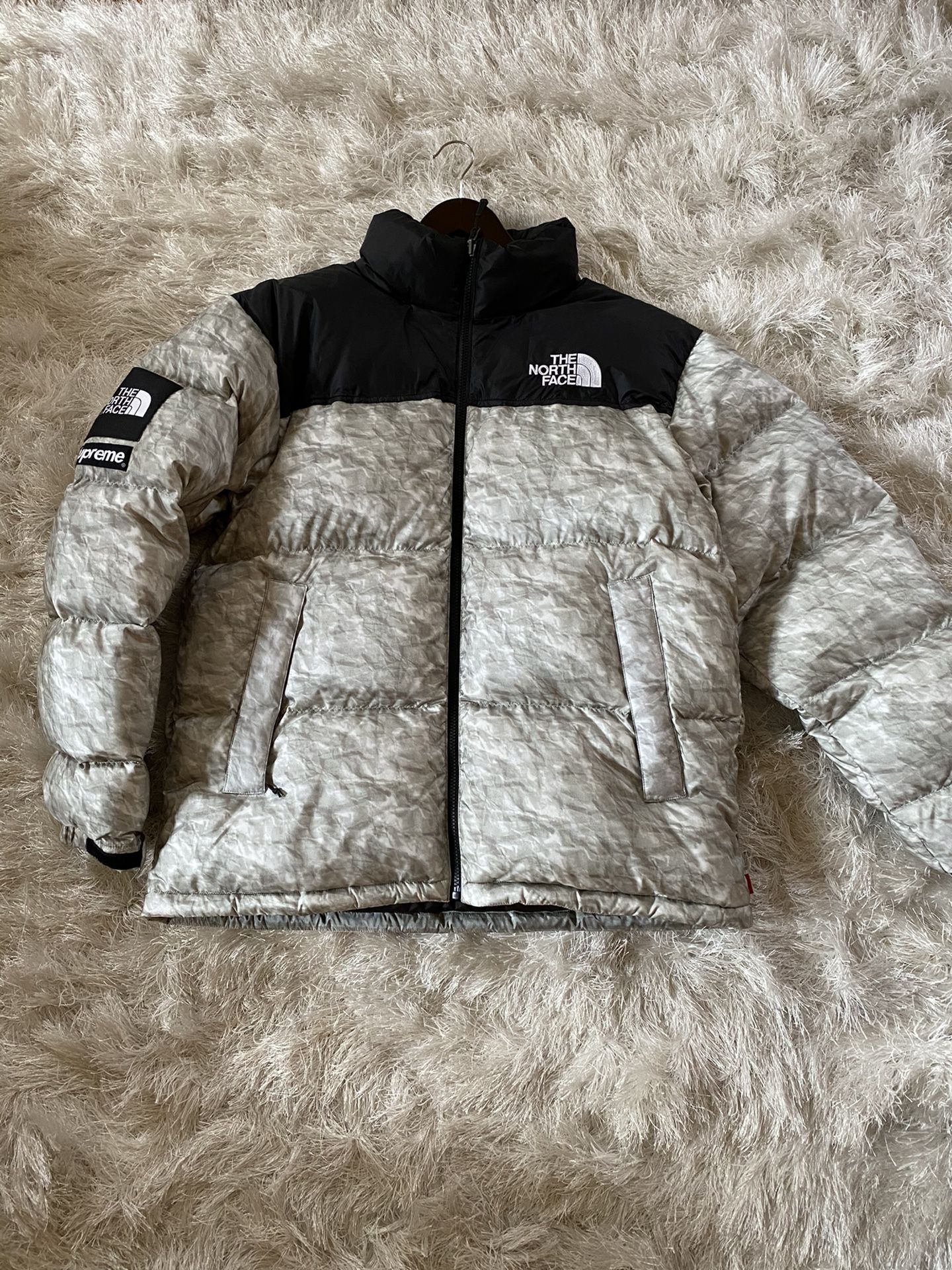 Supreme x TNF the north face Paper Nupste Jacket size large