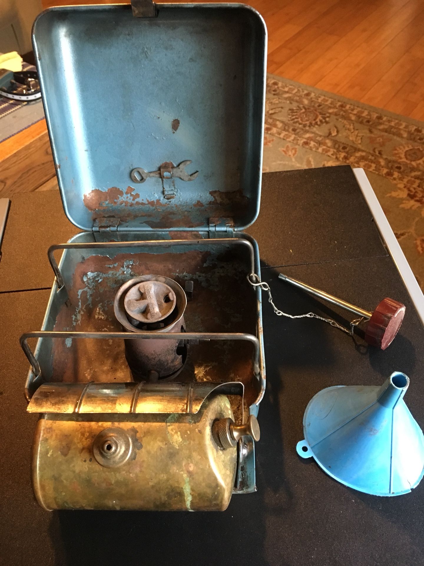 Optimus 111B camp stove