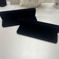 Necklace Cases