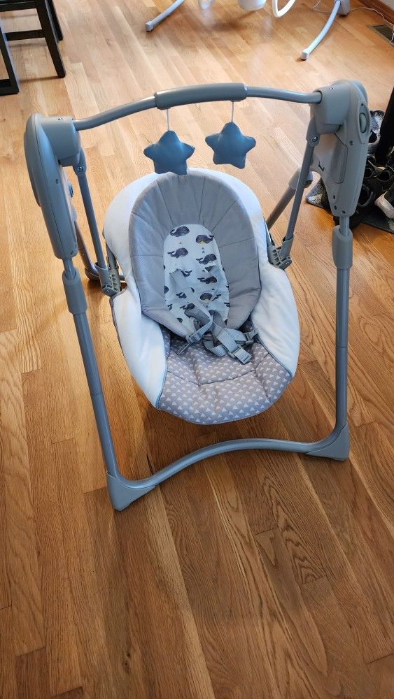 Graco Baby Swing
