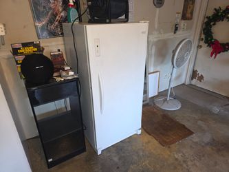 Frigidaire upright freezer