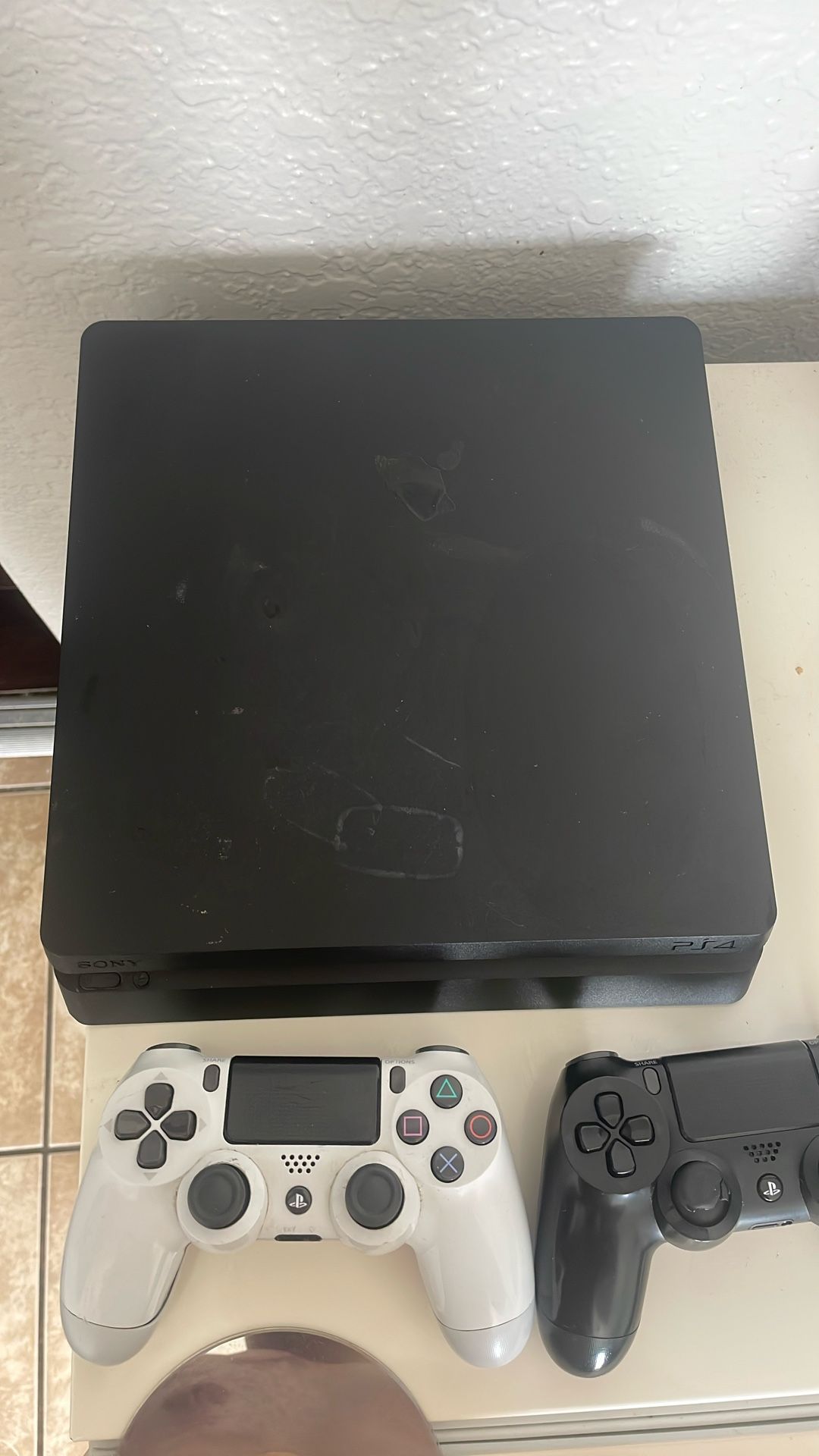 PS4