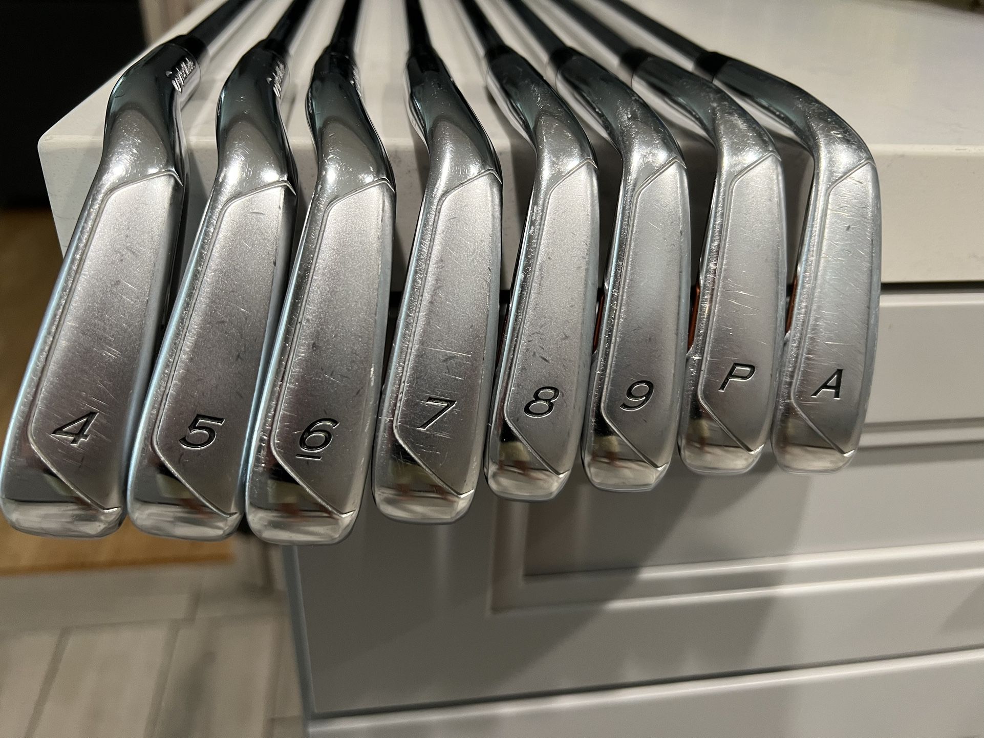 TaylorMade R11 Irons 4AW for Sale in Whittier, CA OfferUp