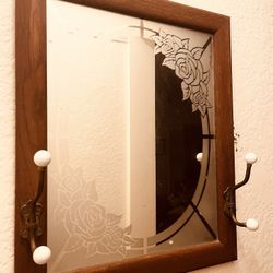 Vintage Wood Accent Mirror 