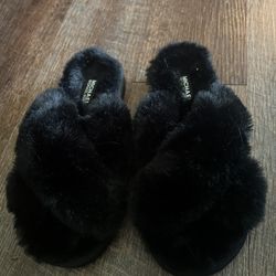  MICHAEL KORS Lala Faux Fur Slide Sandal black  size 7