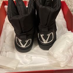 Valentino Winter Nylon snow Boots 