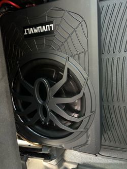 Under seat subwoofer
