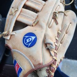 Right Handed Baseball or Softball glove mitt 12.5 inches