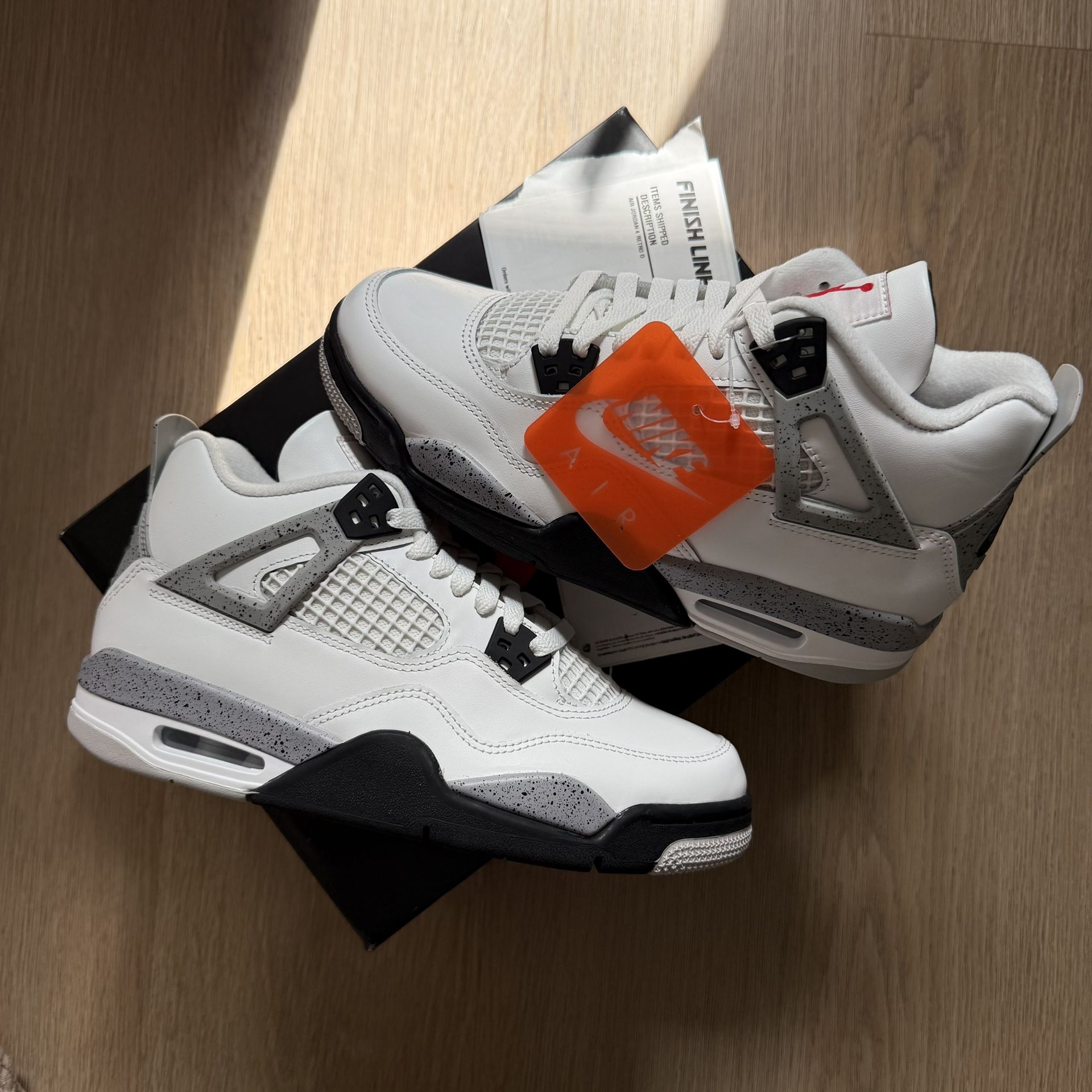 Air Jordan 4 White Cement Grey