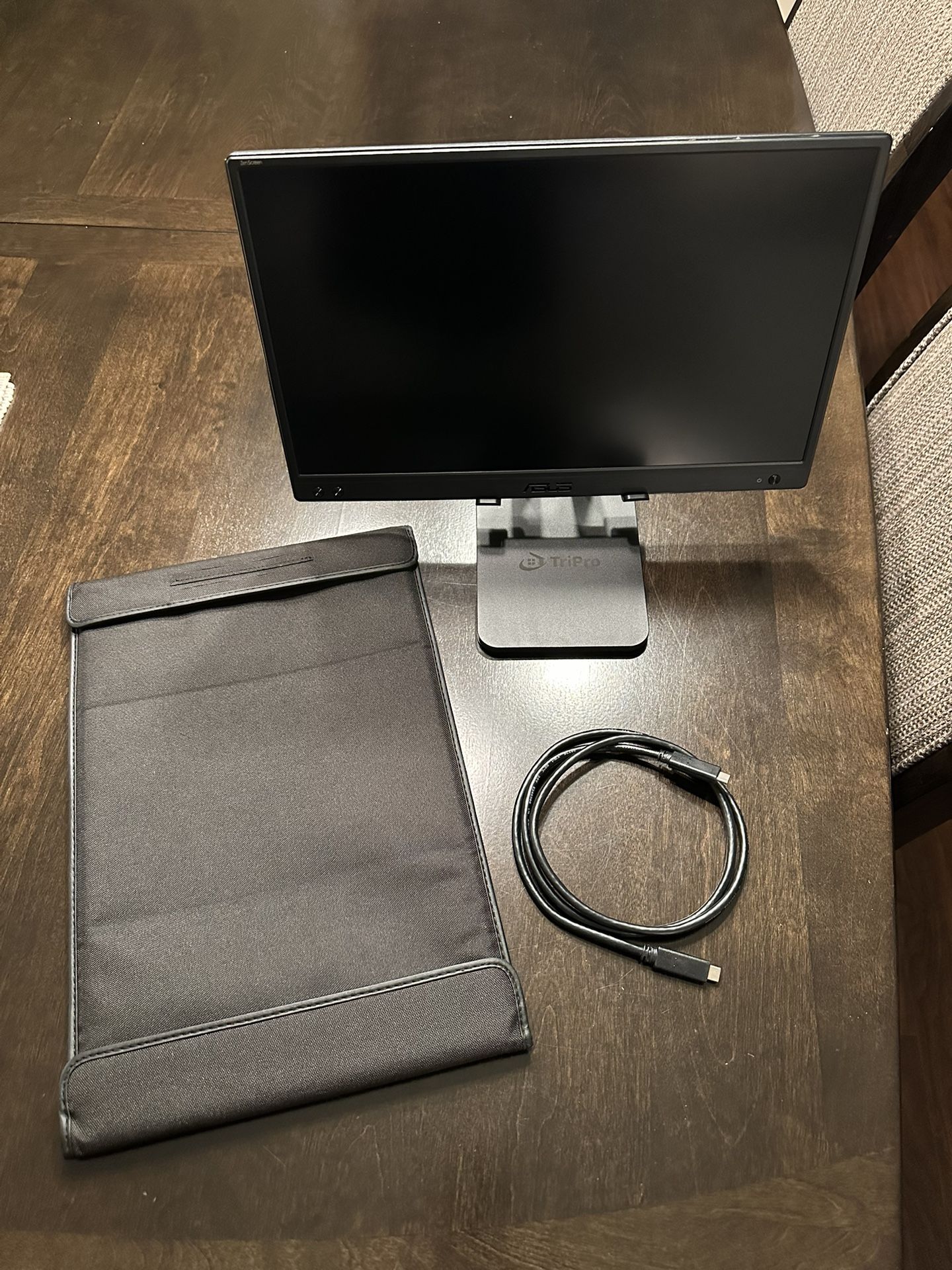 Asus 15.6” Portable Monitor