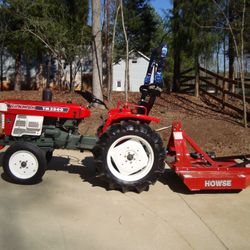 Yanmar Tractor Includes All Attachments