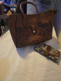 Woman's handbag with a purse