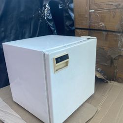 Small Refrigerator
