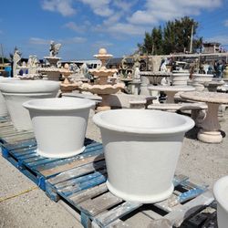 Concrete Planter / Cement Backyard Patio Pots Garden Planters