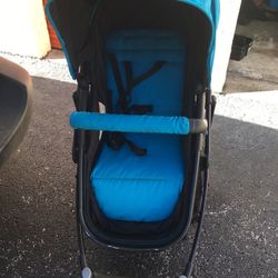 Baby Stroller / Bassinet