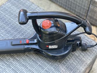 Black and Decker electric leaf blower