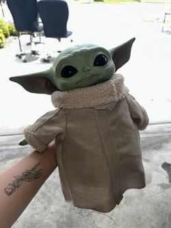 Baby Yoda 