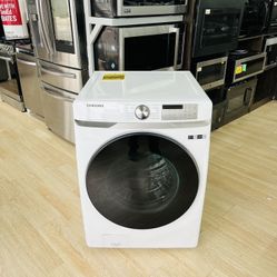 Samsung - 4.5 cu. ft. Large Capacity Smart Front Load Washer with Super Speed Wash - White Model:WF45BAW