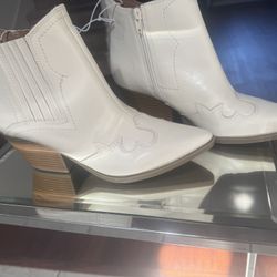 Pleather Boots-new-8.5 Size