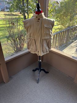 Men’s Expeditions Brand Winter Vest