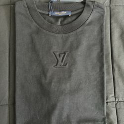 Embossed LV T-Shirt