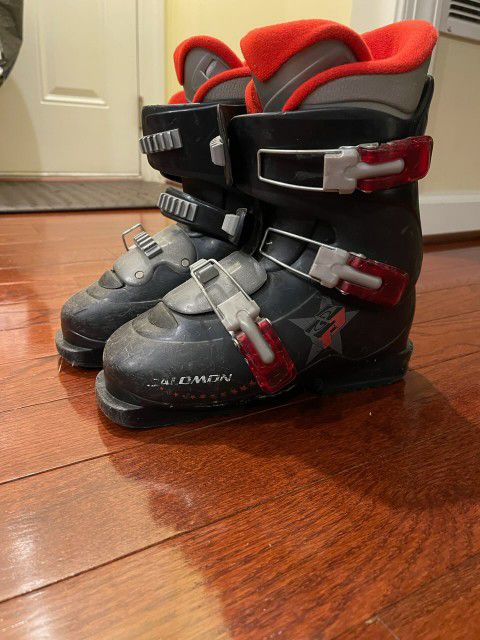 Ski Boots- Men's US 4.5