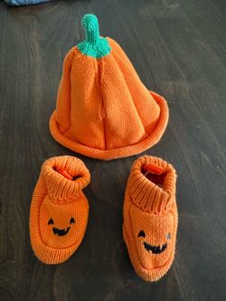 Baby Halloween Pumpkin Hat and Booties Set
