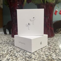 Airpod Pros 2nd Generation (USB-C) Magsafe Charging Case (Comes With Warranty)