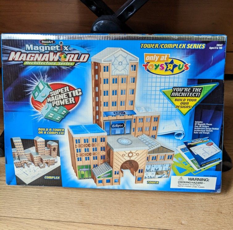 Vintage RoseArt Magnetic Magnaworld Tower / complex series 28247 TOYS R US