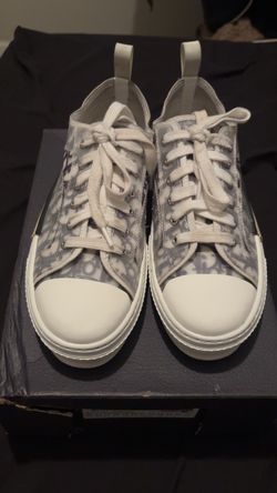 Dior b23