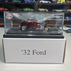 Hot Wheels Collector RLC Exclusive '32 Ford Red Deuce Coupe #7319
