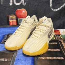 Nike JuJu Watkins Air Zoom GT Cut 3