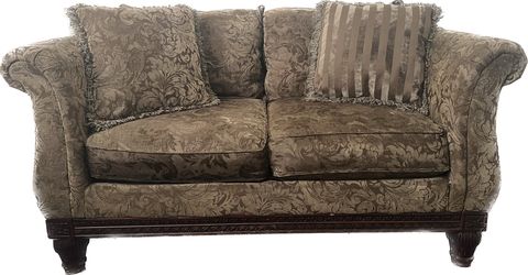 Chenille Love Seat Green