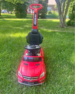 Mercedes push on car toy